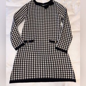 Hope and Henry Girls size 8 Black and White Houndstooth Sweater Dress